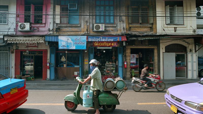 Parue dans : Bangkok / Paysages urbains