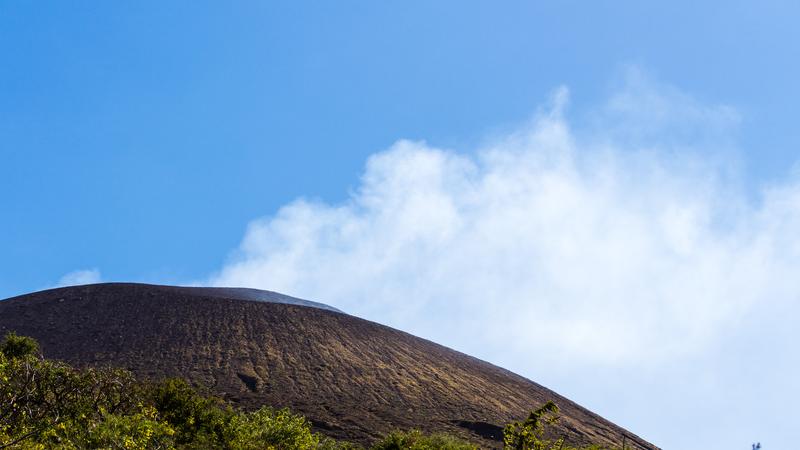 Parue dans : Volcan Telica