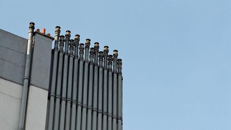 Parue dans : Paris