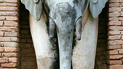Parue dans : Sukhothai