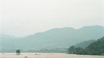Parue dans : Loei