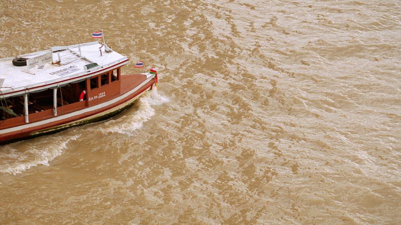 Parue dans : Chao Phraya River Express