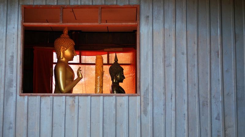 Parue dans : Umphang