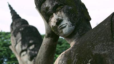 Parue dans : Vientiane