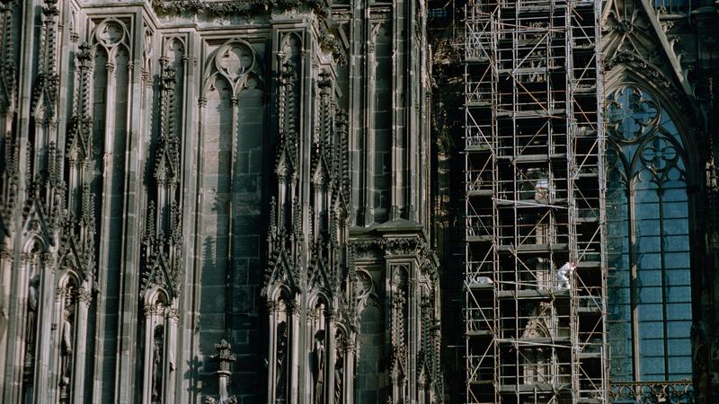 Parue dans : Cologne