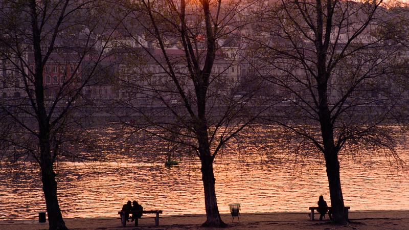 Parue dans : Budapest
