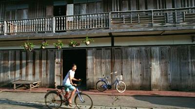 Parue dans : Loei