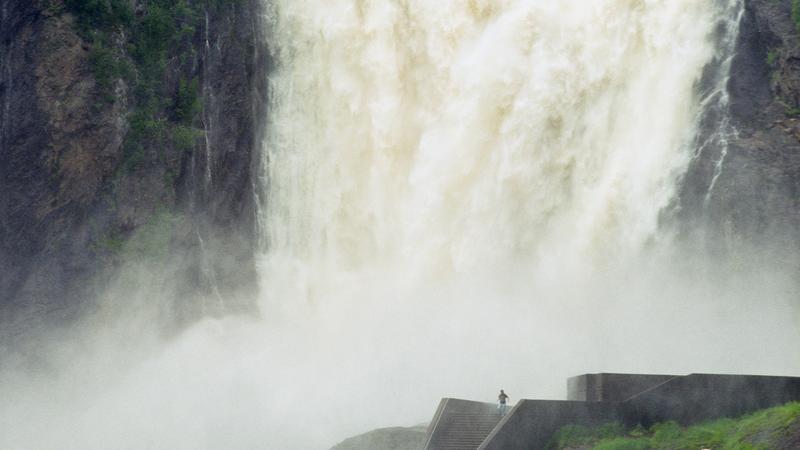 Parue dans : Québec