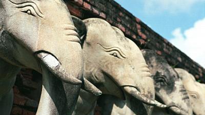 Parue dans : Sukhothai