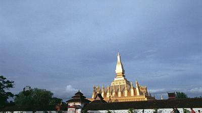 Parue dans : Vientiane