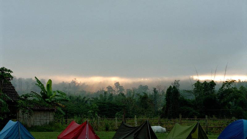 Parue dans : Umphang