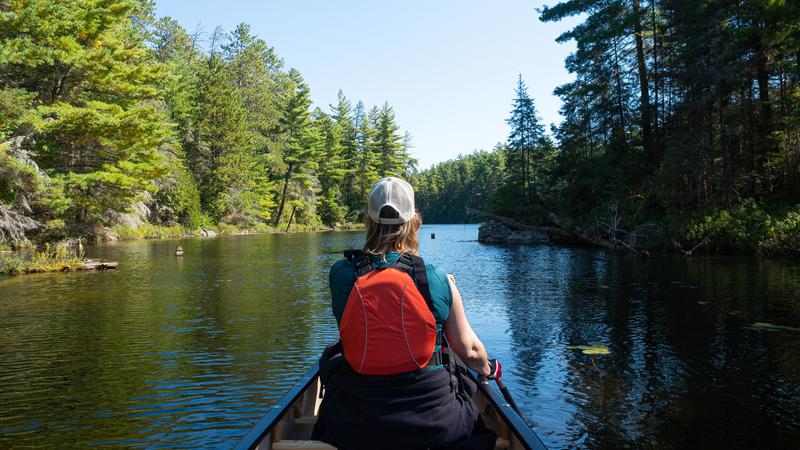 Parue dans : Canot-camping au lac Kipawa