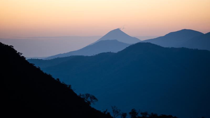 Parue dans : Volcan Telica