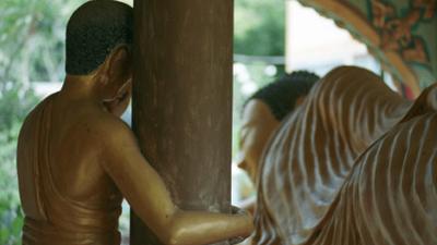 Parue dans : Sukhothai