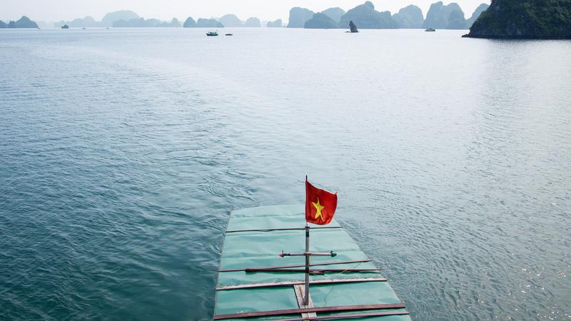 Parue dans : La baie de Ha Long