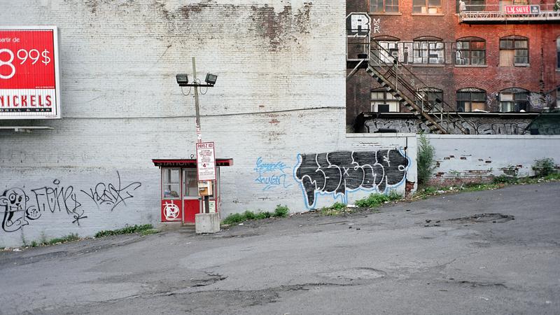 Parue dans : Stationnements urbains / espaces intermédiaires