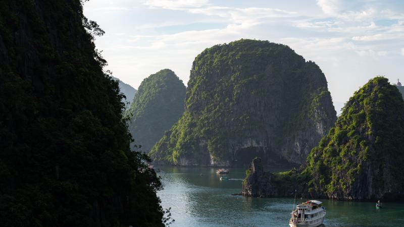 Parue dans : La baie de Ha Long